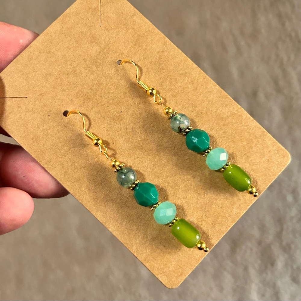 Handcrafted elegant cat eye glass crystal genuine dragon vein agate earrings - Picture 1 of 5